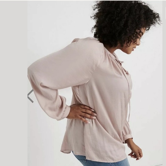 Lucky Brand Top NWT - Picture 2 of 3